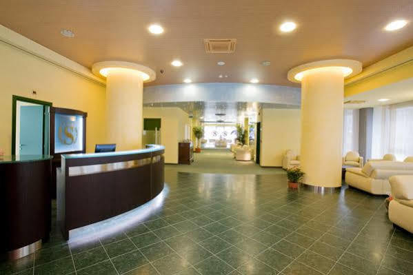 Hotel Senator Gorgonzola Exteriér fotografie